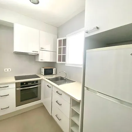 Apartment 2 *